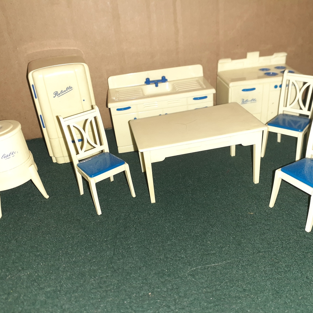 Cream and Blue Miniature Kitchen Set